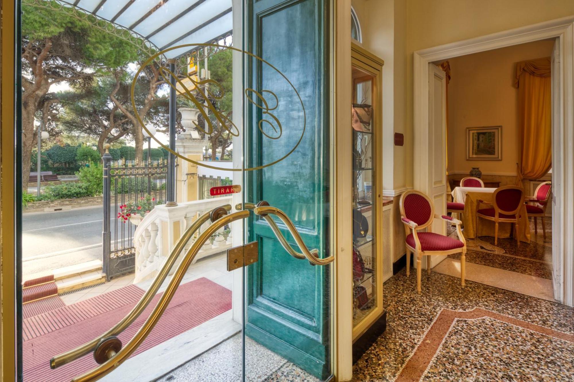 Ena Hotel Arenzano Exterior foto